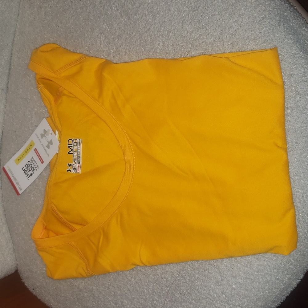 Under Armour Loose Semi-fitted tee